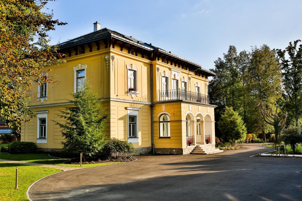 Villa Aurelie Velké Losiny Exteriör bild